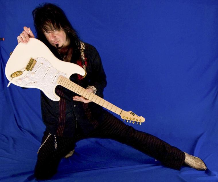 ALCATRAZZ GUITARIST JOE STUMP'S NEW INSTRUMENTAL SOLO ALBUM AVAILABLE FOR PRE-ORDER