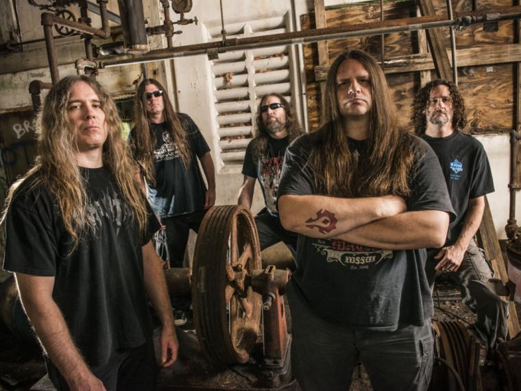 OI CANNIBAL CORPSE ΣΗΚΩΝΟΥΝ ΜΑΝΙΚΙΑ
