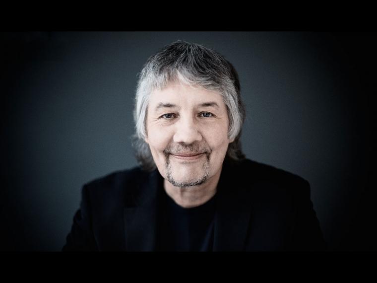 DON AIREY SAYS WHEN HE WAS WORKING WITH BLACK SABBATH "THEY WERE KIND OF FALLING APART"