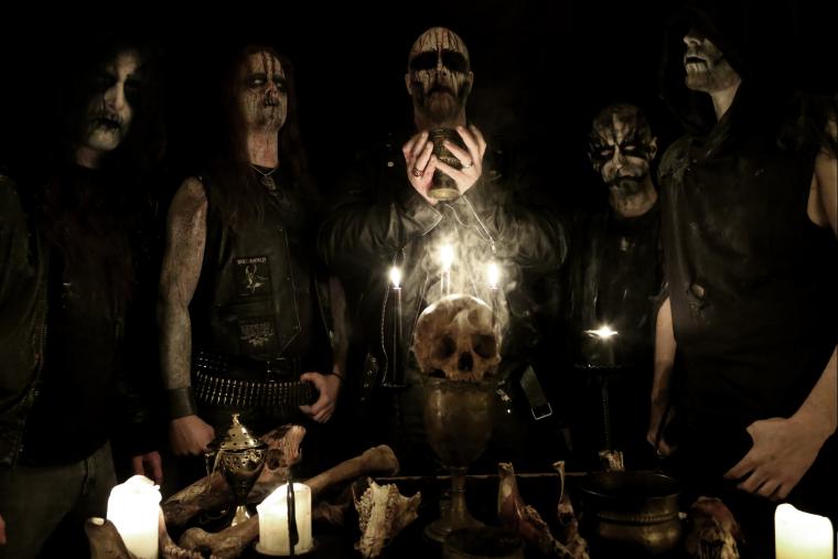 NEO BINTEO ΑΠΟ ΤΟΥΣ ΒΕΛΓΟΥΣ ENTHRONED