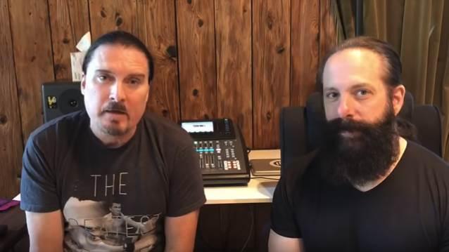 ΚΑΛΑ ΚΑΙ HEAVY ΝΕΑ ΑΠΟ DREAM THEATER