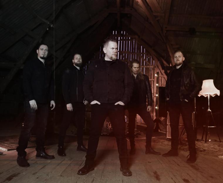 SWEDEN'S SAFFIRE SIGNS WITH ROAR! ROCK OF ANGELS RECORDS