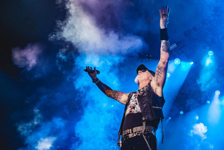 ACCEPT FRONTMAN MARK TORNILLO JOINS THE IRON MAIDENS FOR PERFORMANCE OF IRON MAIDEN'S "WRATHCHILD"; VIDEO
